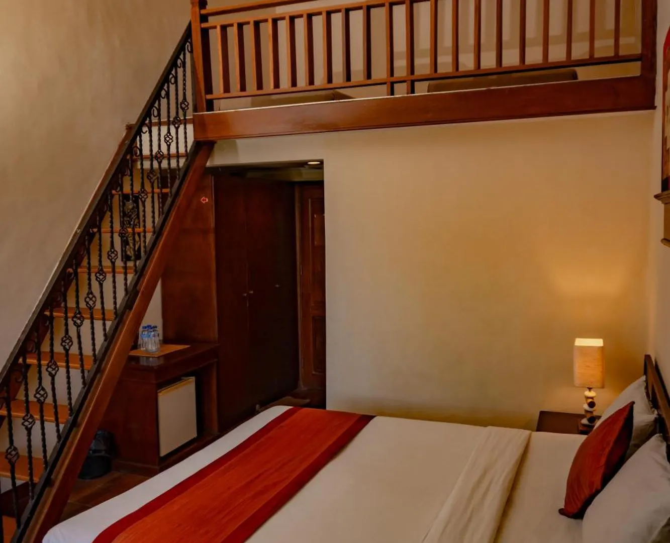 Hotel Puri Dibia Kuta Kuta  2*, Kuta (Bali)